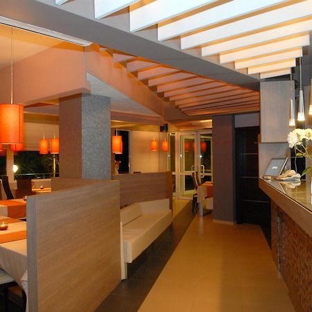 Hotel Avis Sandanski Bagian luar foto