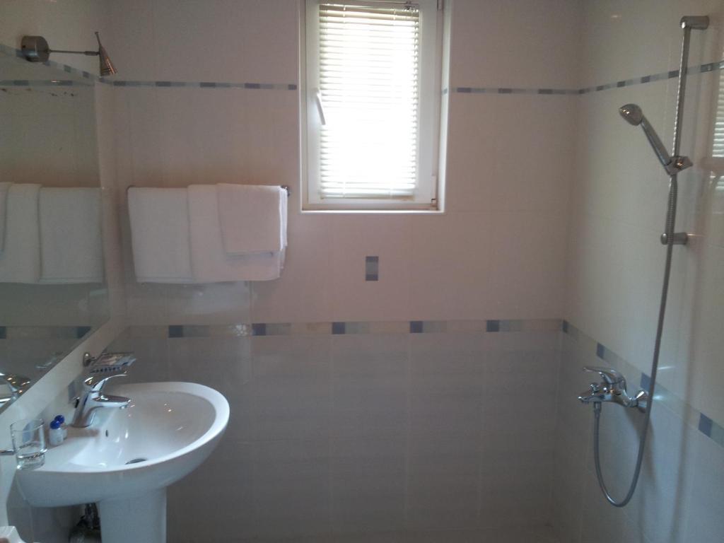 Hotel Avis Sandanski Ruang foto