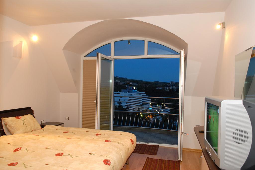Hotel Avis Sandanski Bagian luar foto